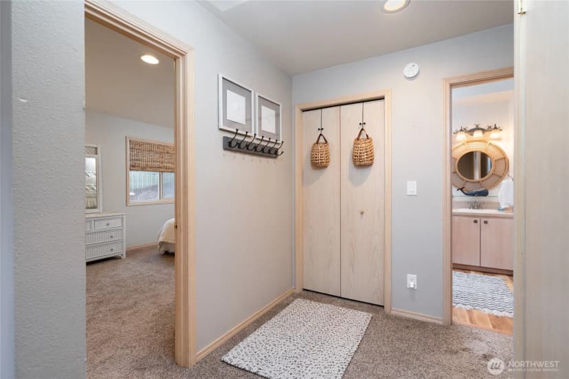Property photo for 4402 Bryce Drive, Anacortes photo 21