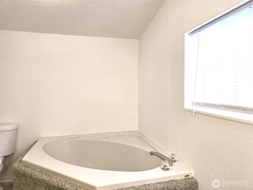 Property photo for 151 Nix Lane, Centralia photo 15
