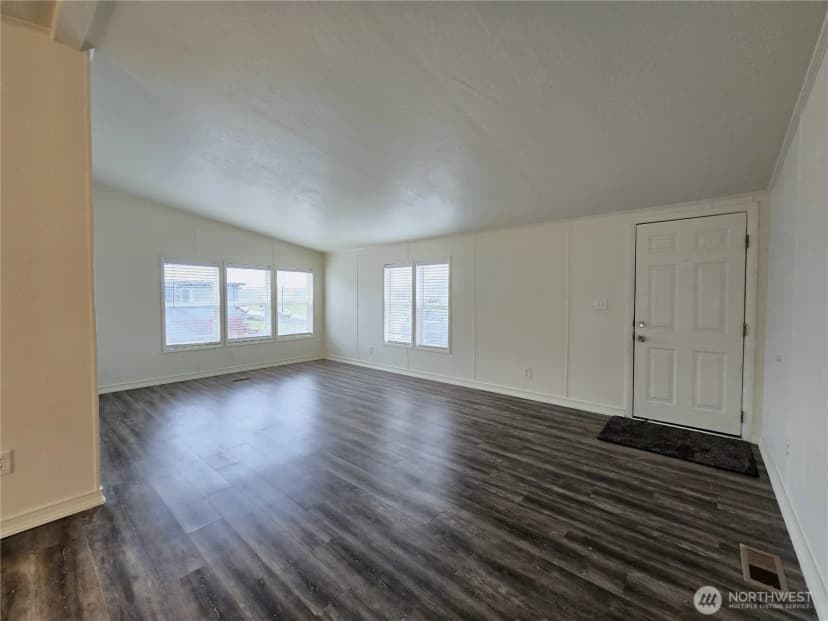 Property photo for 151 Nix Lane, Centralia photo 8