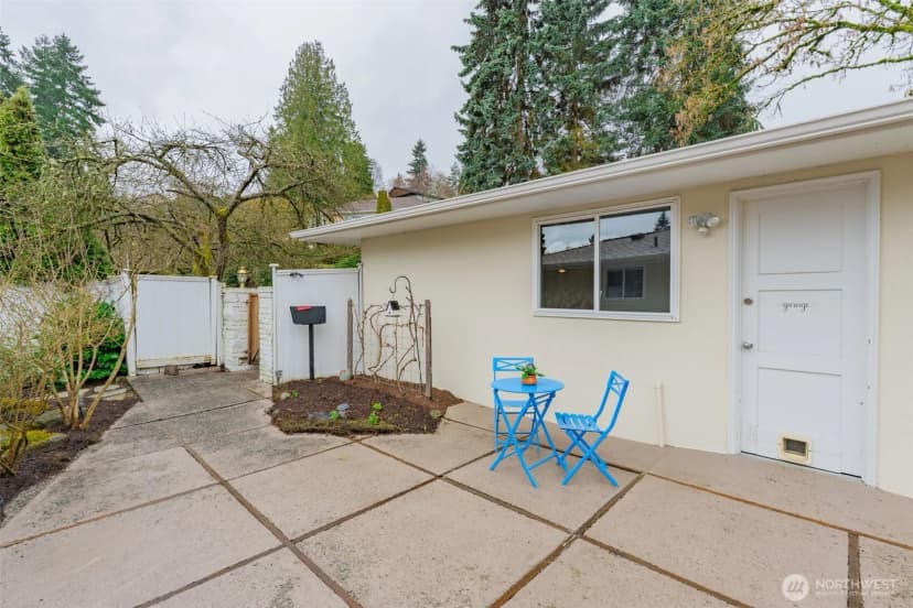 Property photo for 3744 Ne 165th Street, Lake Forest Park photo 32