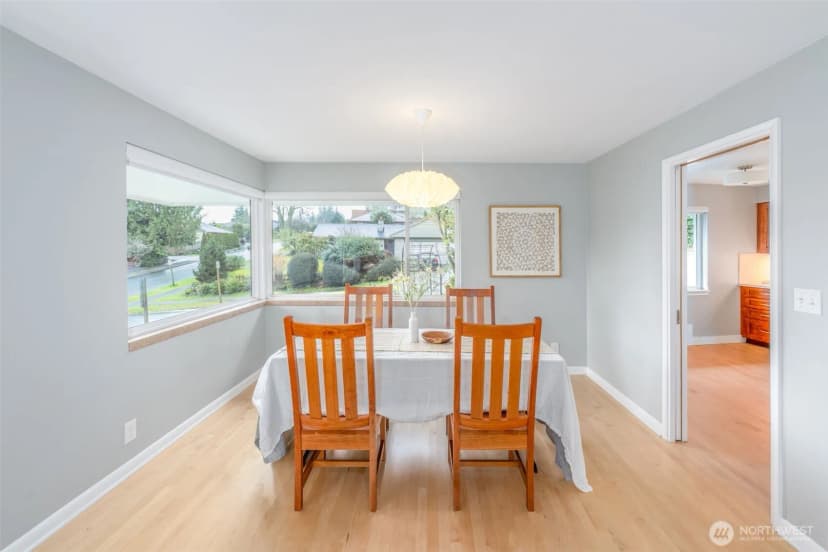 Property photo for 3744 Ne 165th Street, Lake Forest Park photo 15