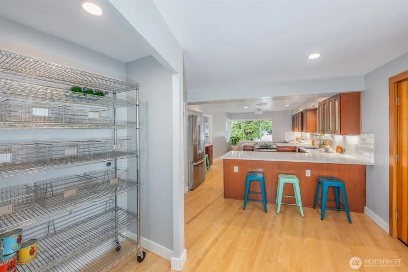 Property photo for 3744 Ne 165th Street, Lake Forest Park photo 6