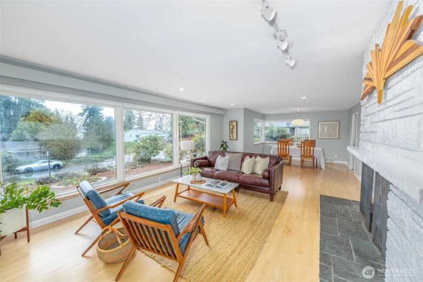 Property photo for 3744 Ne 165th Street, Lake Forest Park photo 14