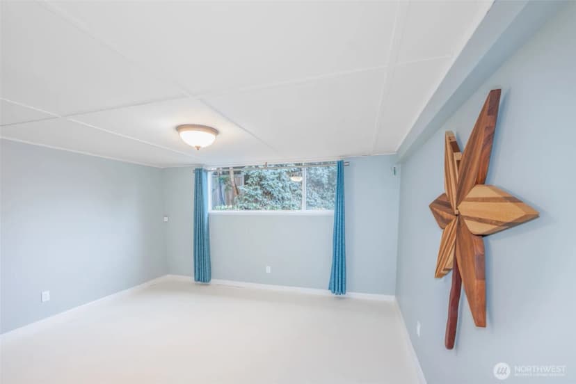 Property photo for 3744 Ne 165th Street, Lake Forest Park photo 25
