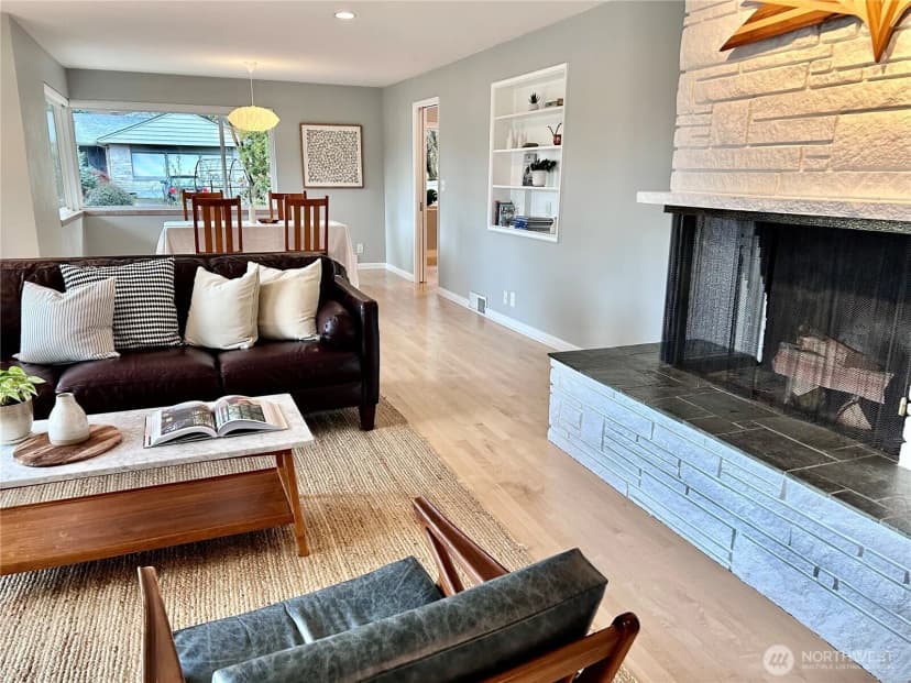Property photo for 3744 Ne 165th Street, Lake Forest Park photo 12