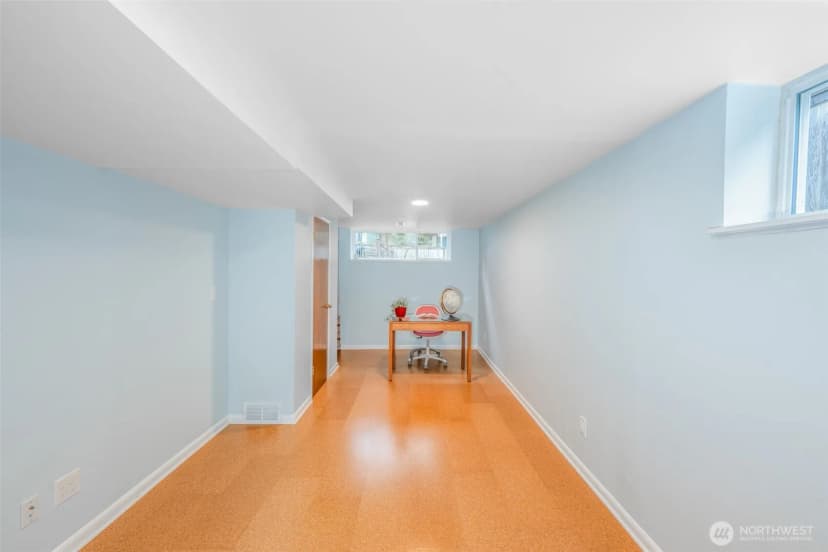 Property photo for 3744 Ne 165th Street, Lake Forest Park photo 23