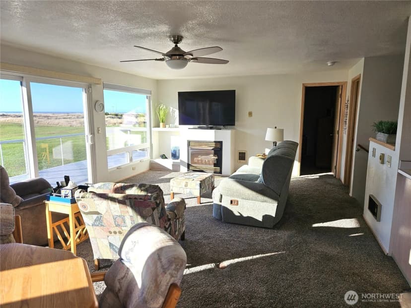 Property photo for 29529 G Street, Ocean Park photo 5