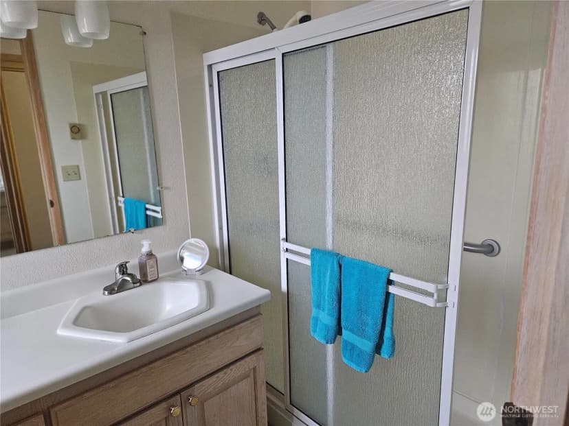 Property photo for 29529 G Street, Ocean Park photo 12
