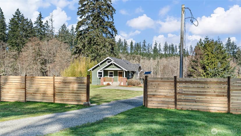 Property photo for 10415 State Route 302 Nw, Gig Harbor photo 4