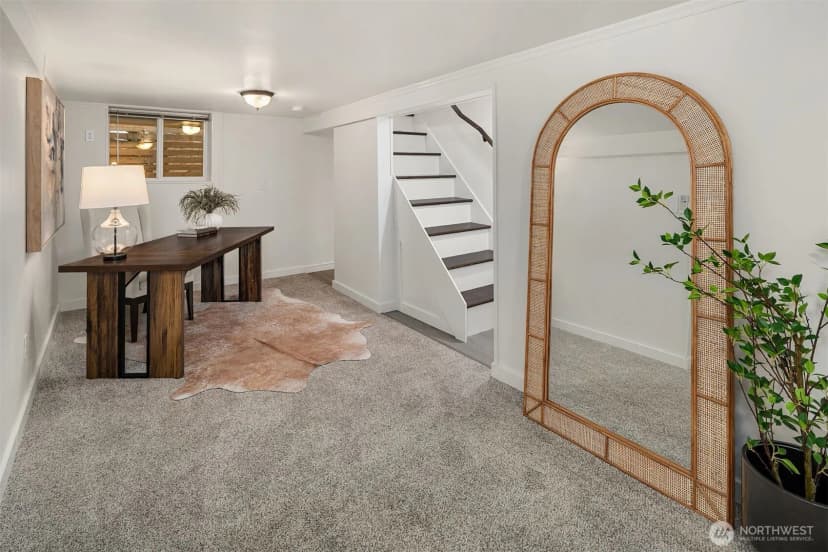 Property photo for 3234 35th Avenue W, Seattle photo 30