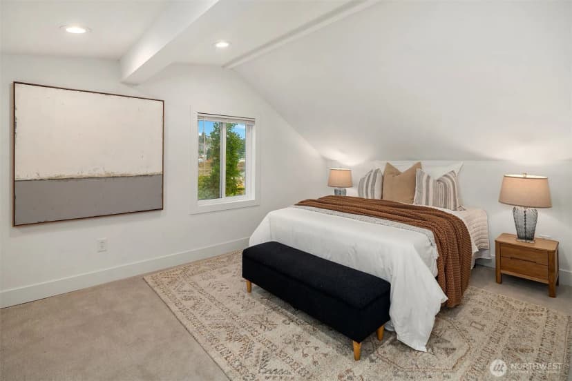 Property photo for 3234 35th Avenue W, Seattle photo 27