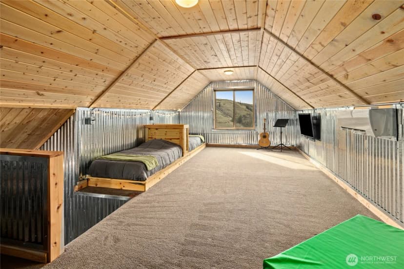 Property photo for 6083 Secret Canyon Road, Ellensburg photo 29