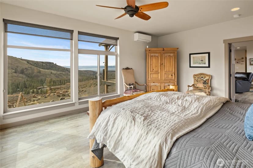 Property photo for 6083 Secret Canyon Road, Ellensburg photo 21