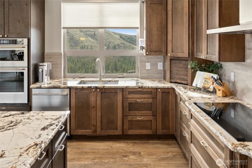 Property photo for 6083 Secret Canyon Road, Ellensburg photo 16