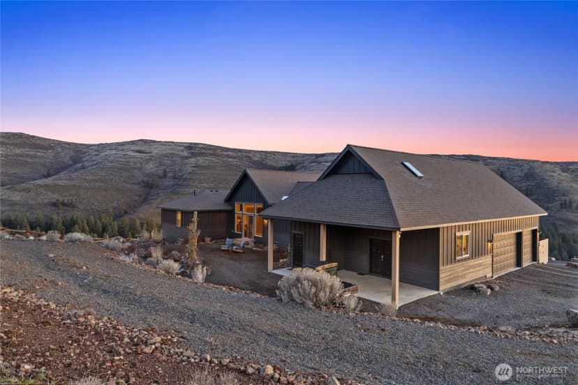 Property photo for 6083 Secret Canyon Road, Ellensburg photo 4