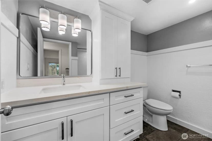 Property photo for 2500 81st Avenue Se #118, Mercer Island photo 24