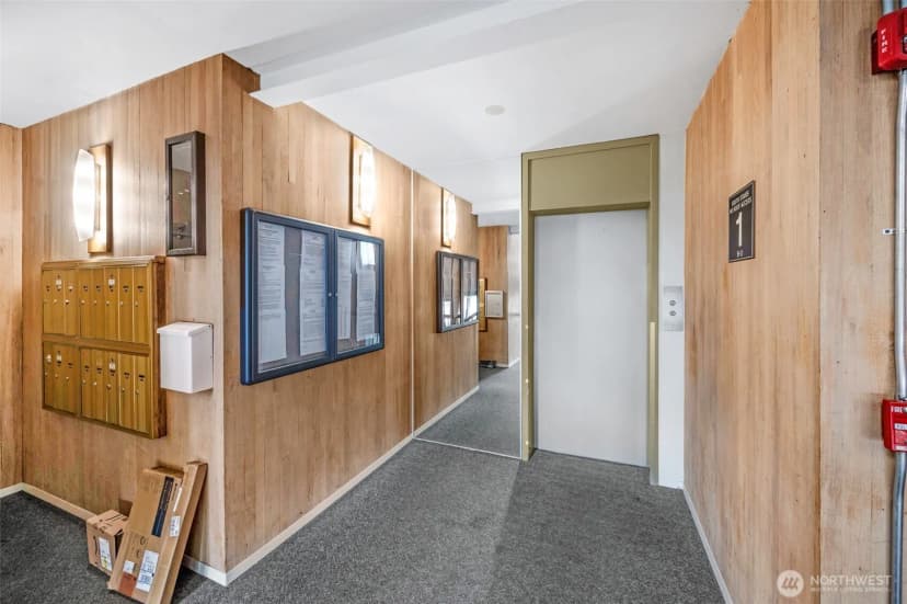 Property photo for 2500 81st Avenue Se #118, Mercer Island photo 19