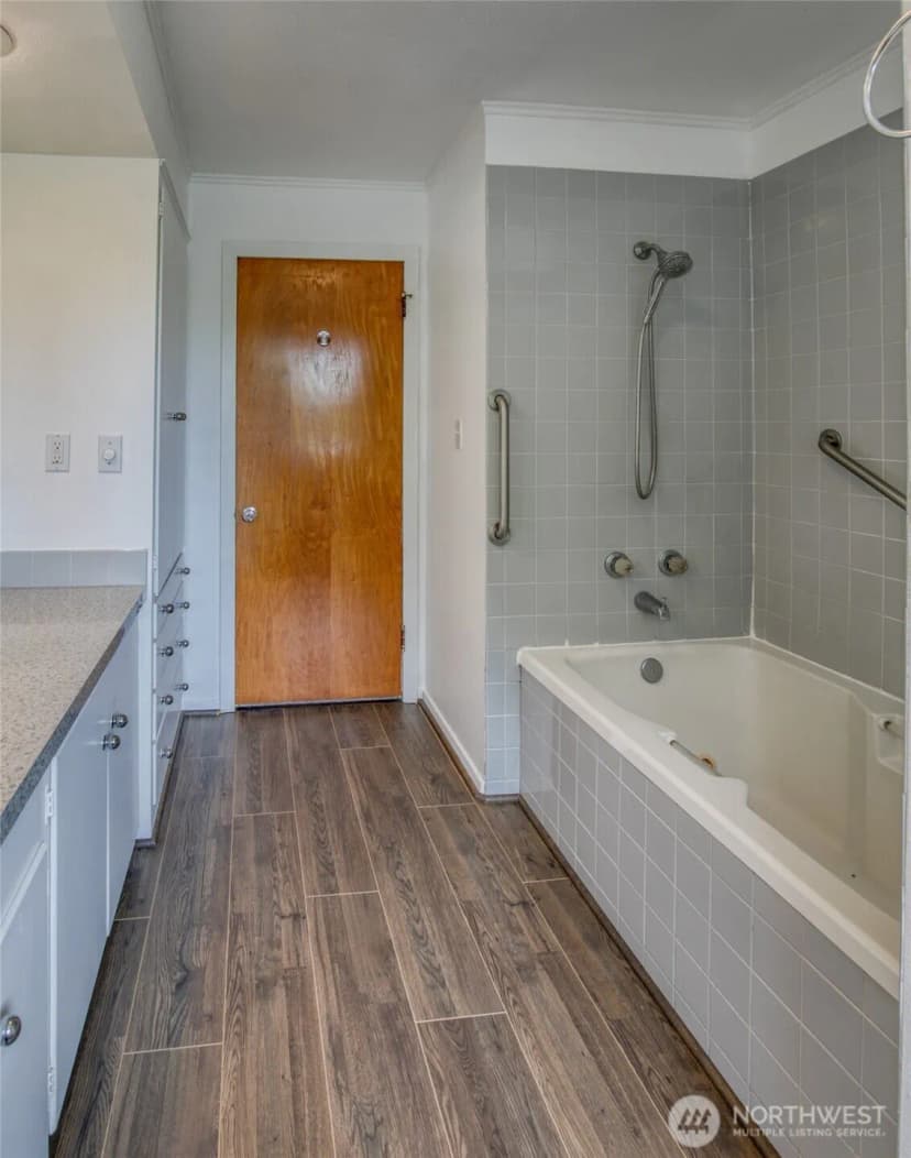 Property photo for 1007 Riverview Drive, Aberdeen photo 14