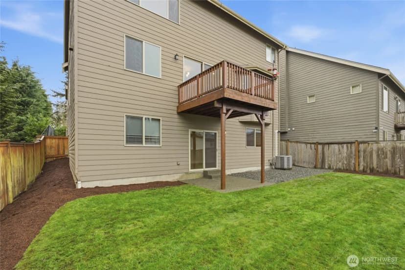 Property photo for 5236 Ne 11th Court, Renton photo 38