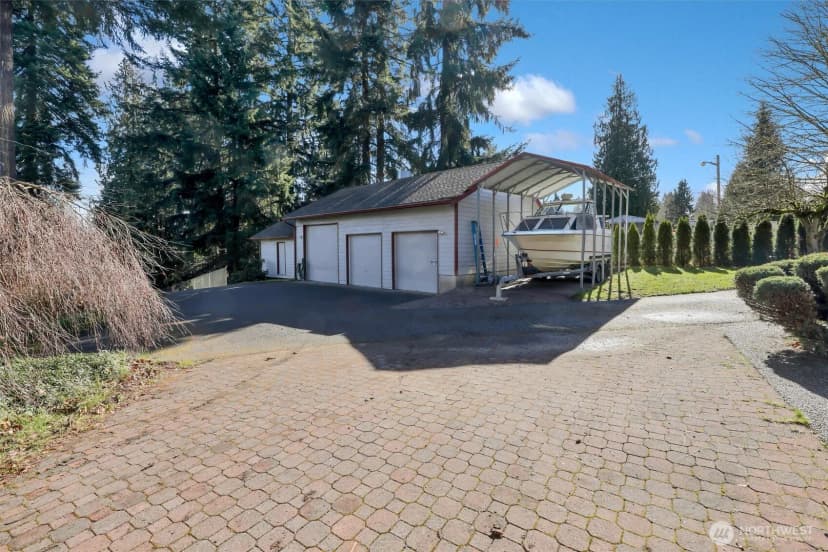 Property photo for 16714 Broadway Avenue, Snohomish photo 31