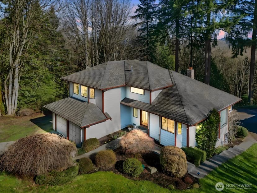 Property photo for 16714 Broadway Avenue, Snohomish photo 2