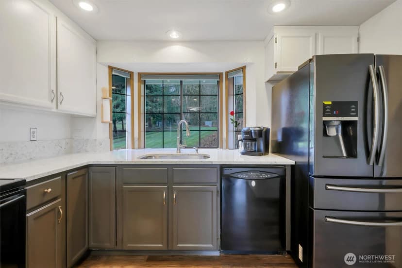 Property photo for 16714 Broadway Avenue, Snohomish photo 15