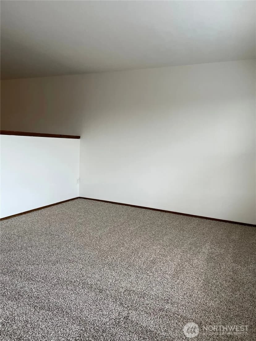 Property photo for 15043 8th Avenue S, Burien photo 20