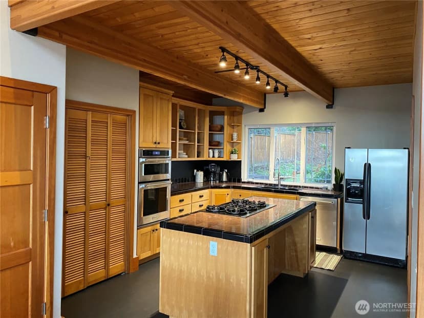 Property photo for 3530 W Sequim Bay Road, Sequim photo 13