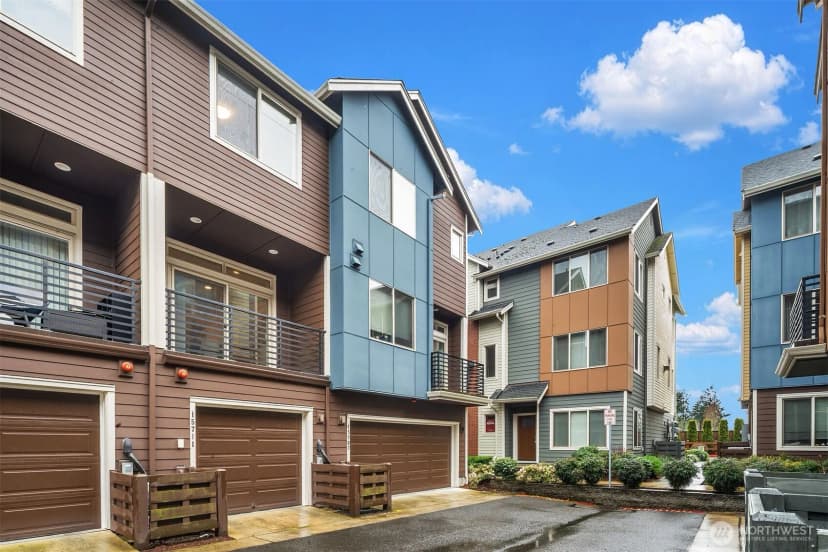 Property photo for 15711 Ne 14th Alley, Bellevue photo 22