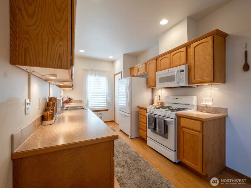 Property photo for 10543 Ne Kingston Meadows Circle #354, Kingston photo 8