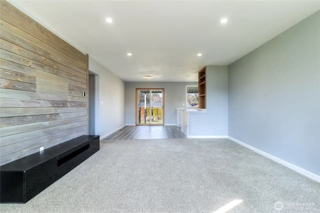 Property photo for 365 Se Highland Park Drive, College Place photo 5
