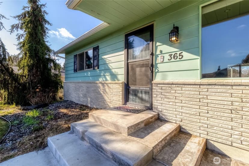 Property photo for 365 Se Highland Park Drive, College Place photo 2