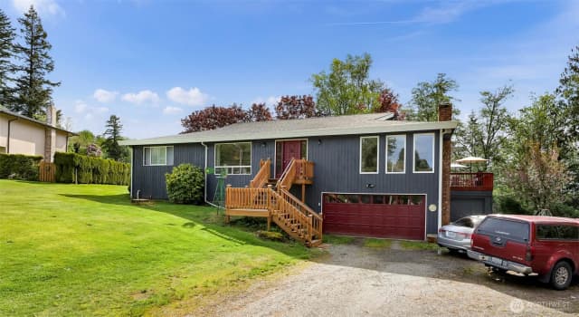 Property photo for 9652 Ronald Drive, Blaine photo 3