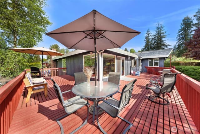Property photo for 9652 Ronald Drive, Blaine