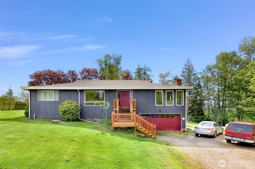 Property photo for 9652 Ronald Drive, Blaine photo 2