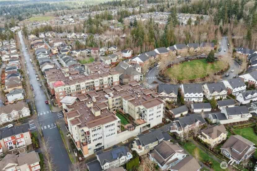 Property photo for 1840 25th Avenue Ne #411, Issaquah photo 22