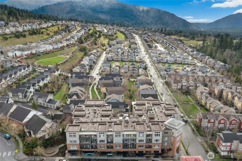 Property photo for 1840 25th Avenue Ne #411, Issaquah photo 24