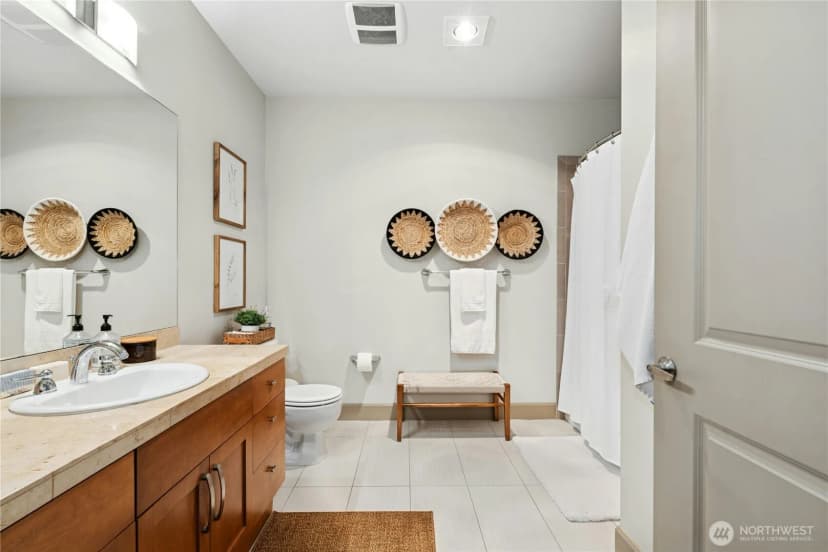 Property photo for 1840 25th Avenue Ne #411, Issaquah photo 16