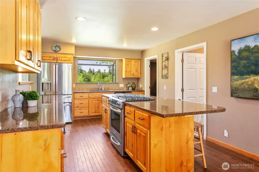 Property photo for 2176 Burk Road, Blaine photo 7