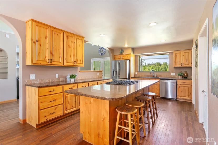 Property photo for 2176 Burk Road, Blaine photo 8