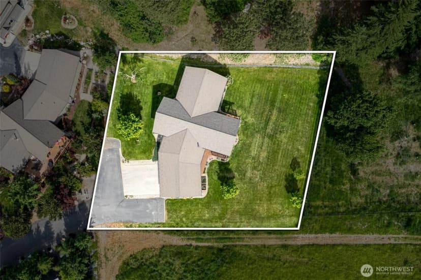 Property photo for 12285 Village View Drive, Leavenworth photo 8