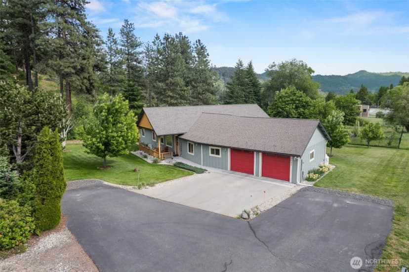 Property photo for 12285 Village View Drive, Leavenworth