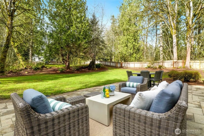 Property photo for 6211 247th Avenue Ne, Redmond photo 28