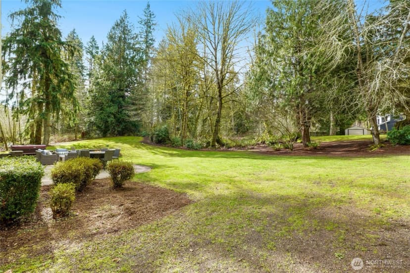 Property photo for 6211 247th Avenue Ne, Redmond photo 31