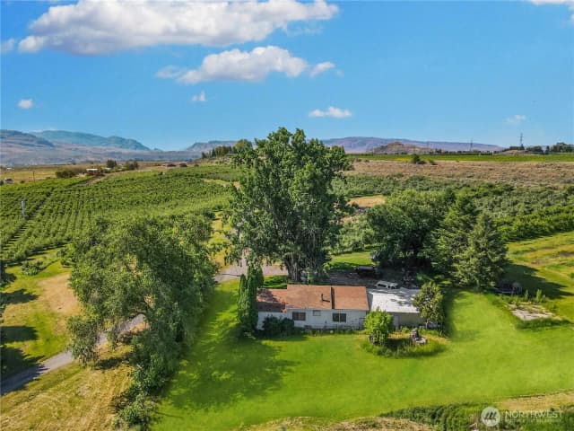 Property photo for 223 Old Riverside Hwy, Omak photo 3