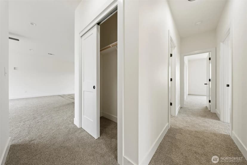 Property photo for 1151 E Mt Hood Street, Othello photo 2
