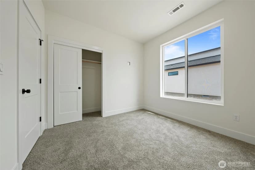 Property photo for 1151 E Mt Hood Street, Othello photo 6