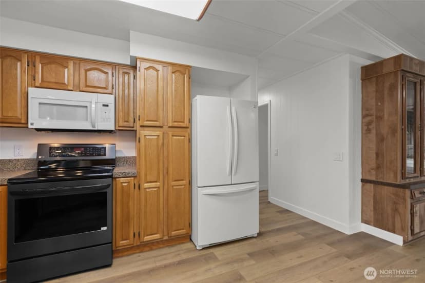 Property photo for 11436 Se 208th Street #7, Kent photo 9