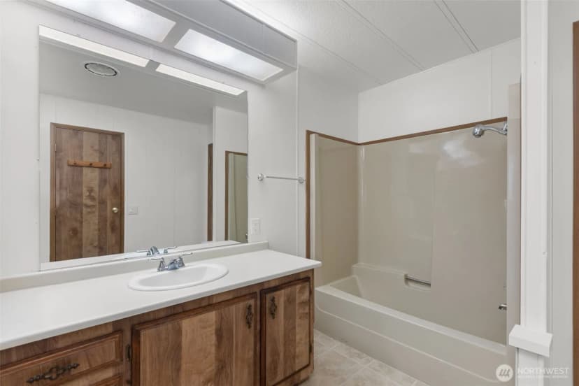 Property photo for 11436 Se 208th Street #7, Kent photo 14