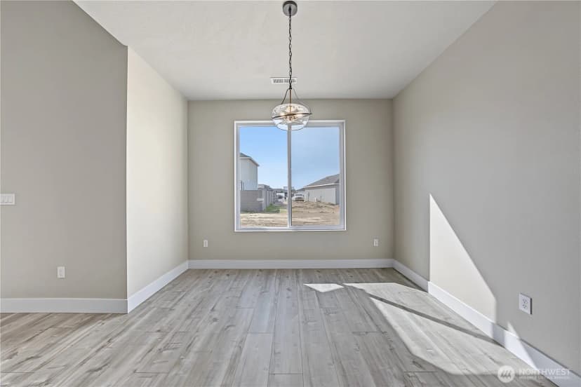 Property photo for 1134 E Mt Hood Street, Othello photo 16